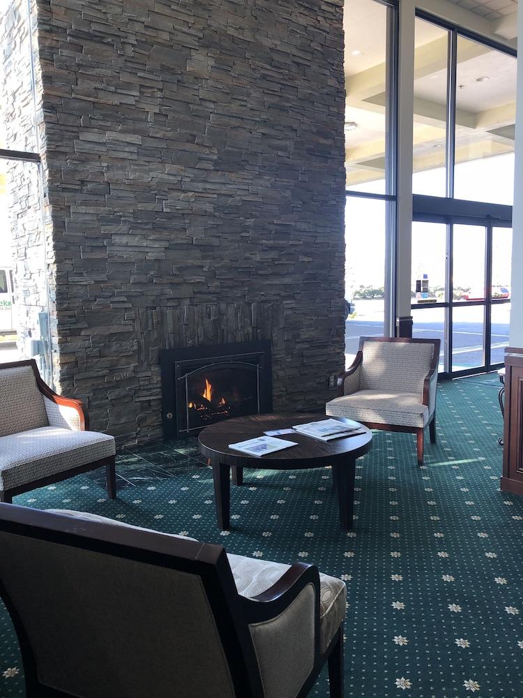 Rogue Regency Inn & Suites Medford Exterior foto